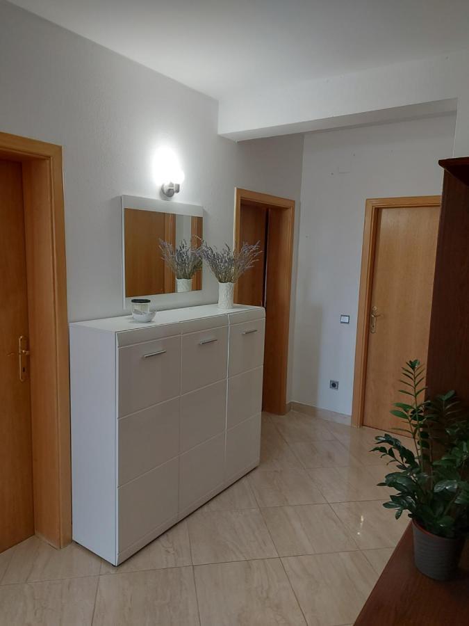 Apartman Mb Подстрана Экстерьер фото
