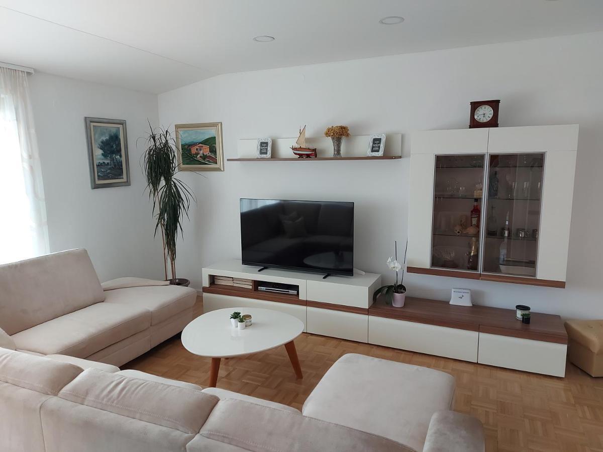 Apartman Mb Подстрана Экстерьер фото