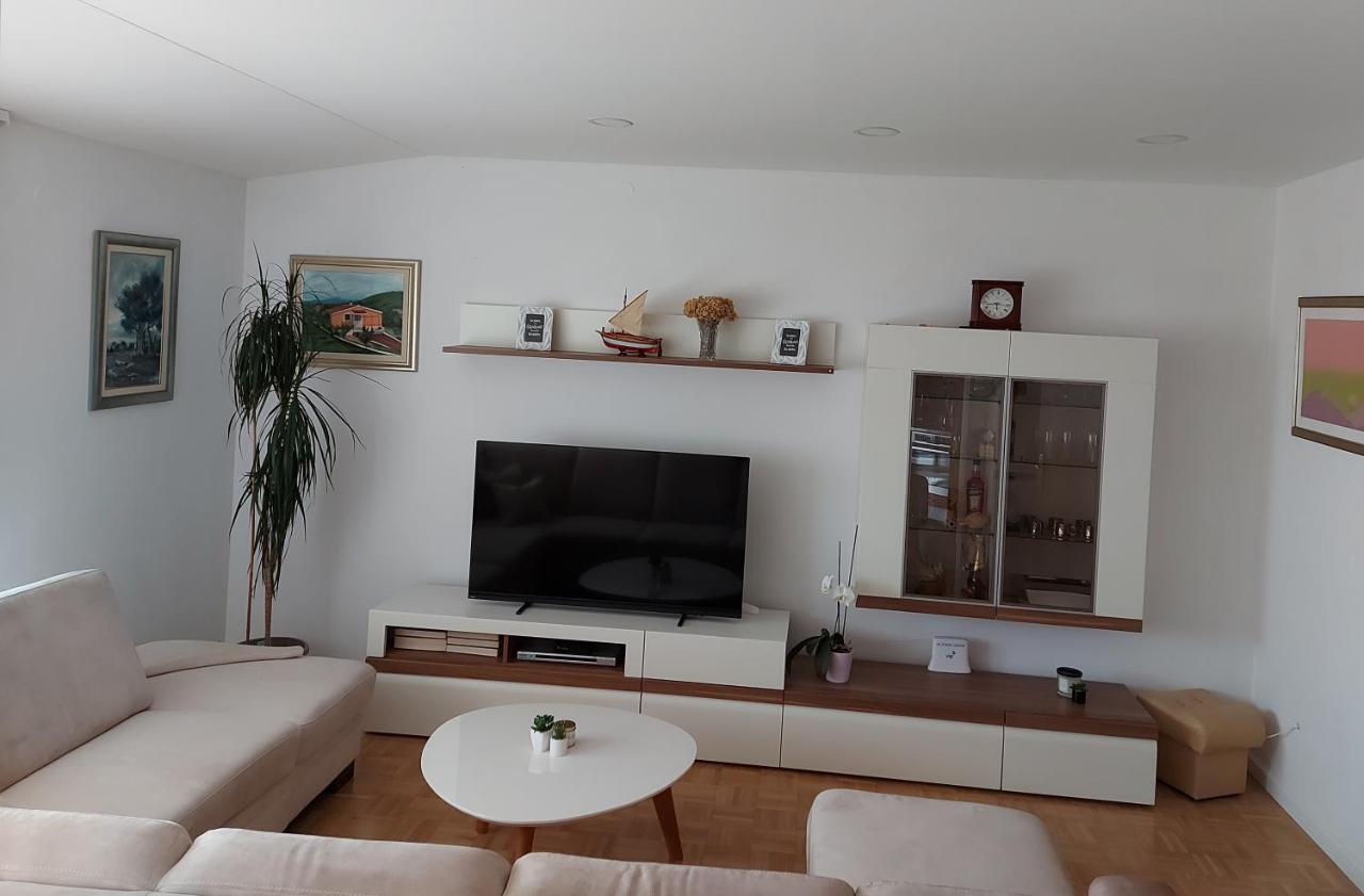 Apartman Mb Подстрана Экстерьер фото