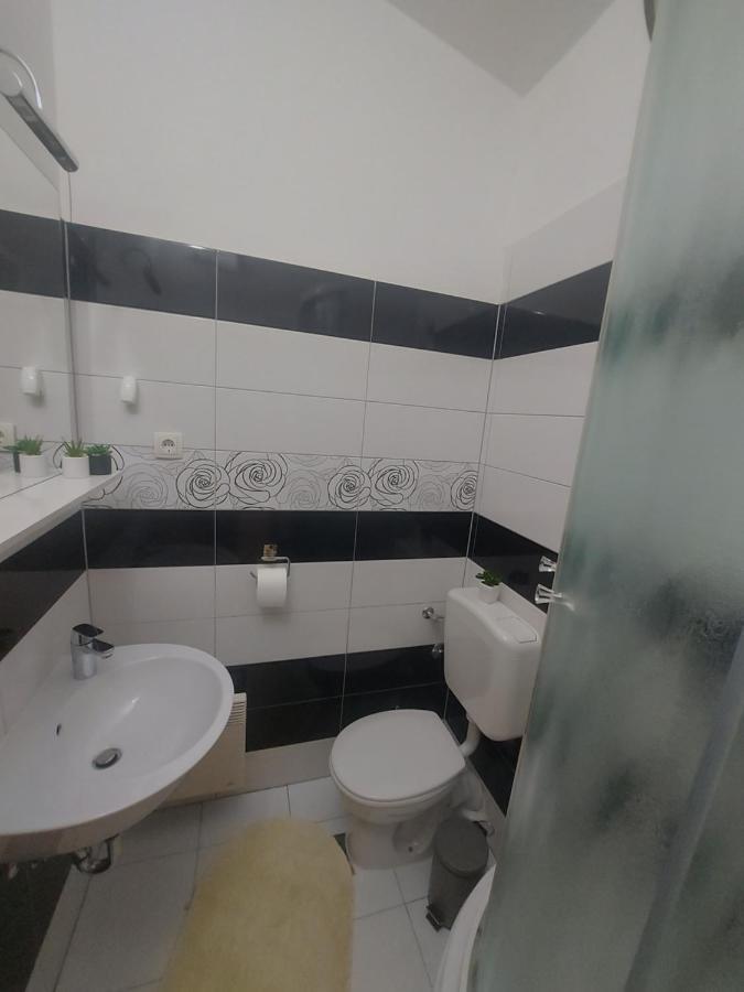 Apartman Mb Подстрана Экстерьер фото